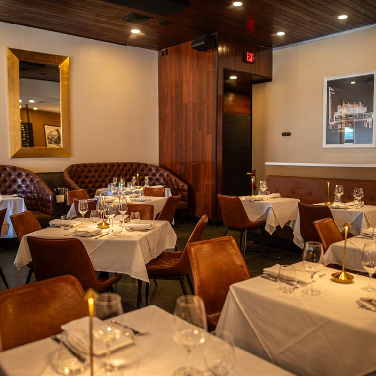 Elevated Dining In A Relaxed Setting